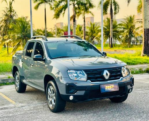 RENAULT OROCH 1.6 16V SCE FLEX INTENSE MANUAL RENAULT OROCH 1.6 16V SCE FLEX INTENSE MANUAL